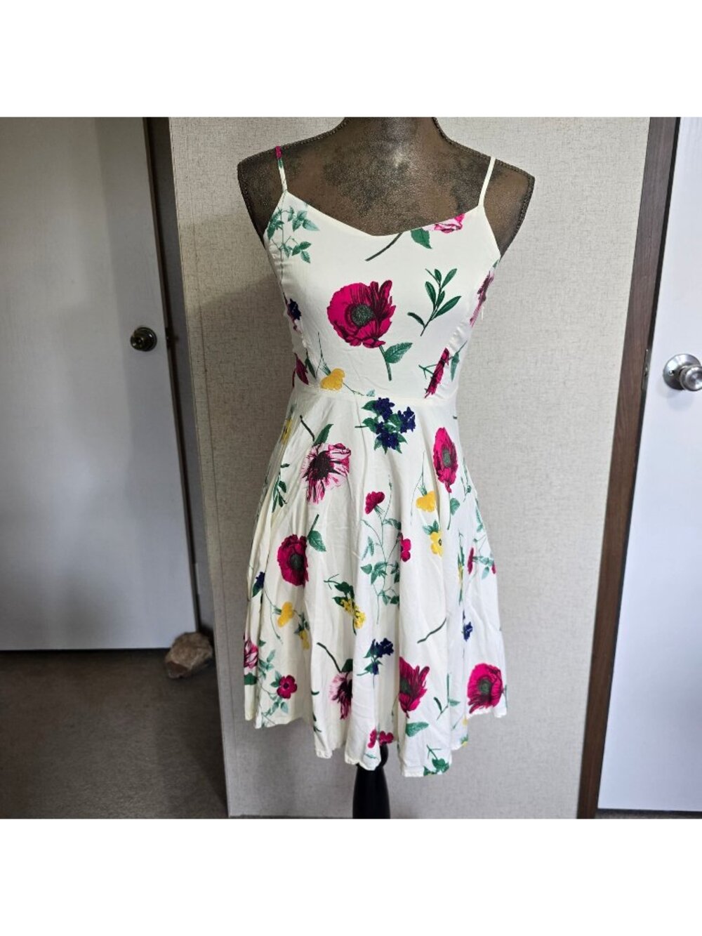 Old Navy Small Floral Fit & Flare Mini Sundress Spaghetti Strap